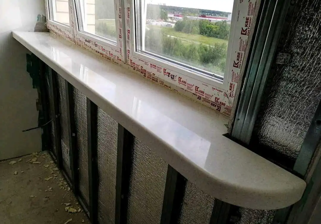 Подоконники из искусственного и кварцевого камня 