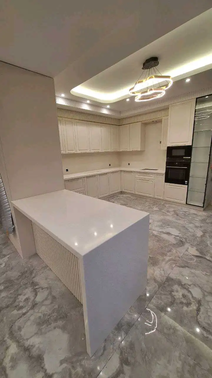 Островок, барная стойка из камня 