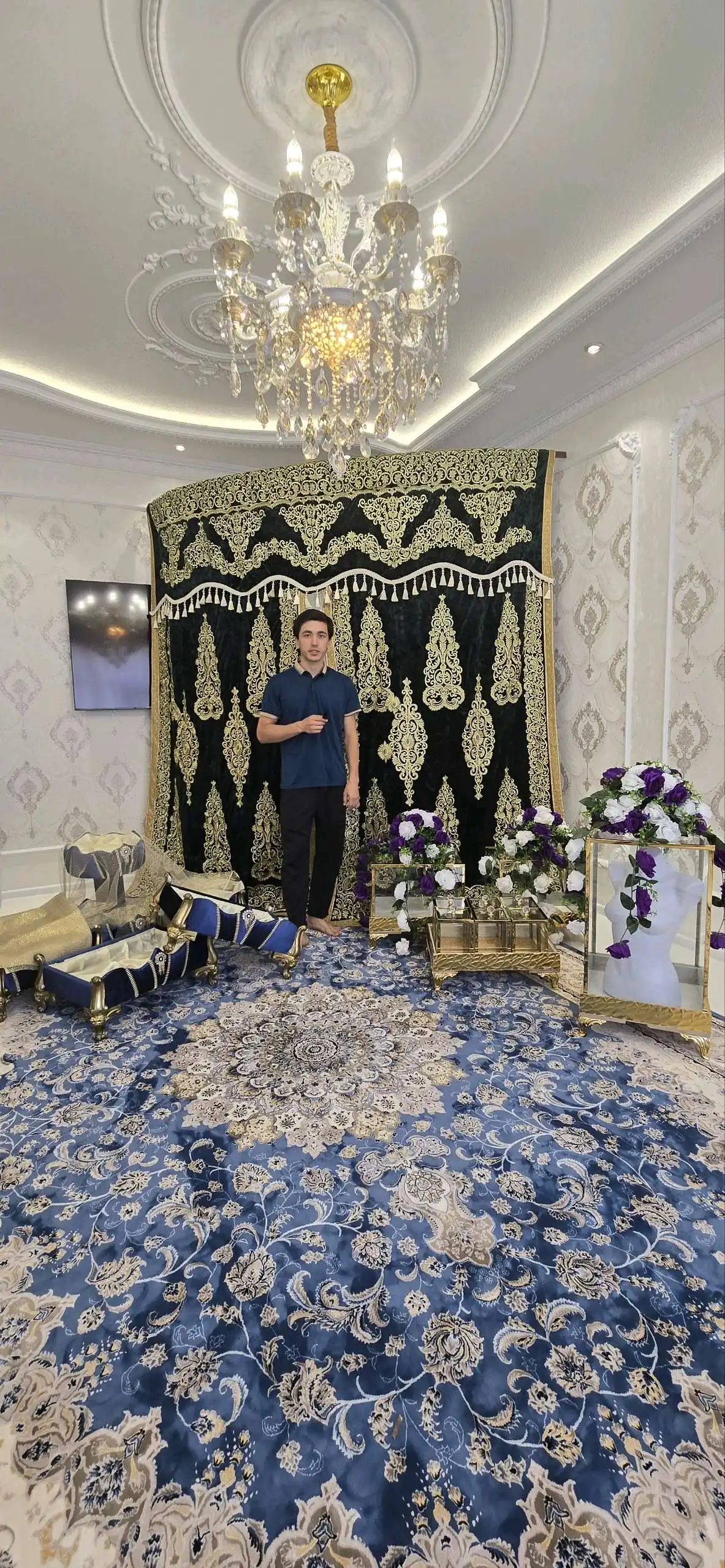 сабадхои шишаги ва чодархои Аруси аренда 