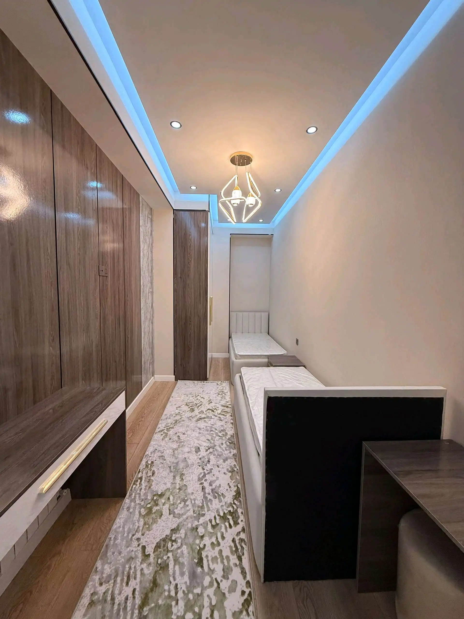 3-к квартира, 9 этаж, 103 м², 82 мкр