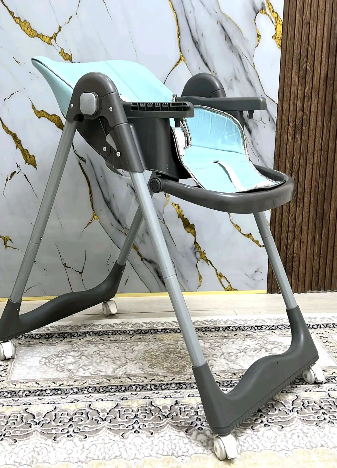многофункциональный стулчик