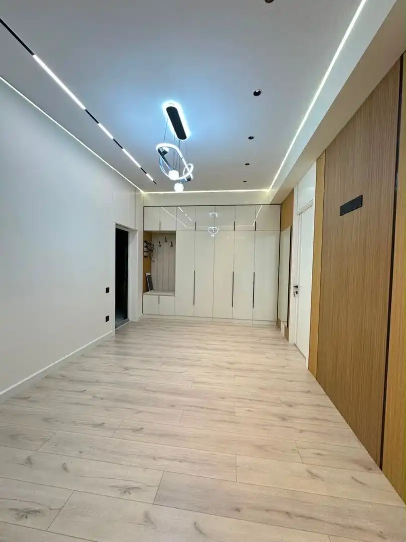 3-к квартира, 14 этаж, 110 м², зелёни базар — фото 5