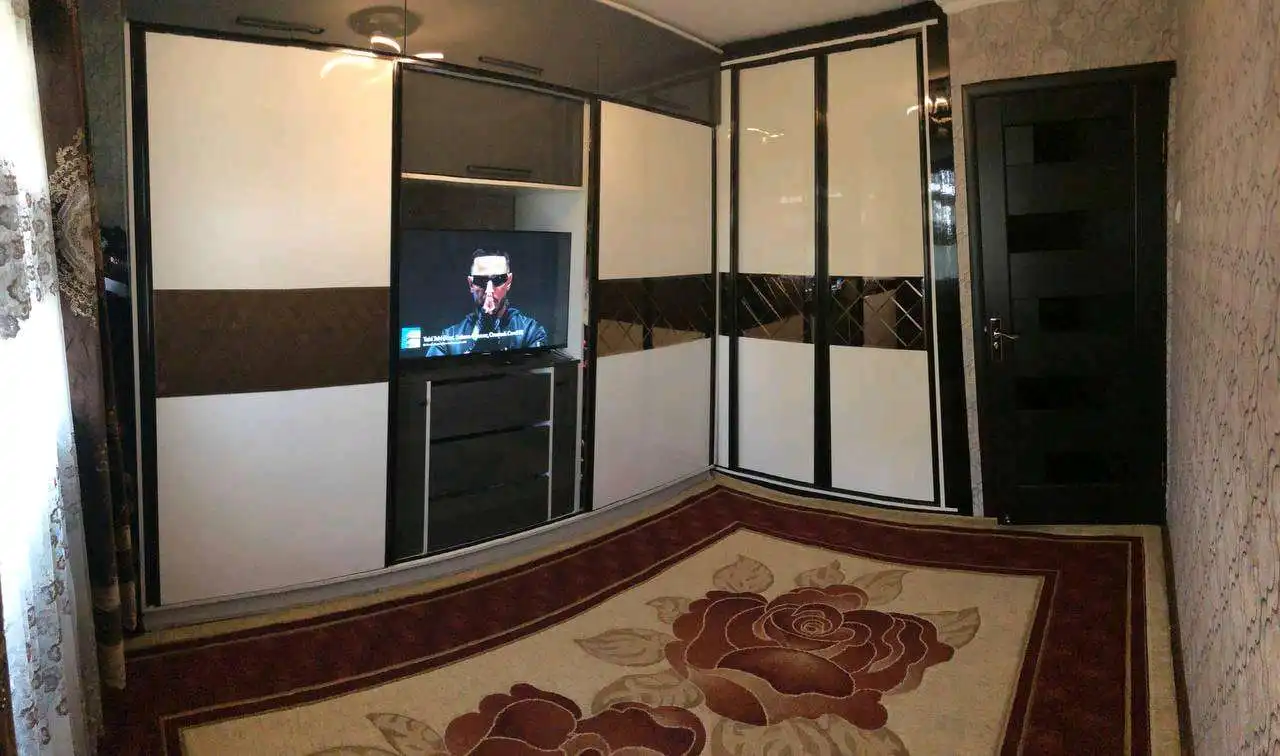 2-к квартира, 5 этаж, 75 м², Сино — фото 2