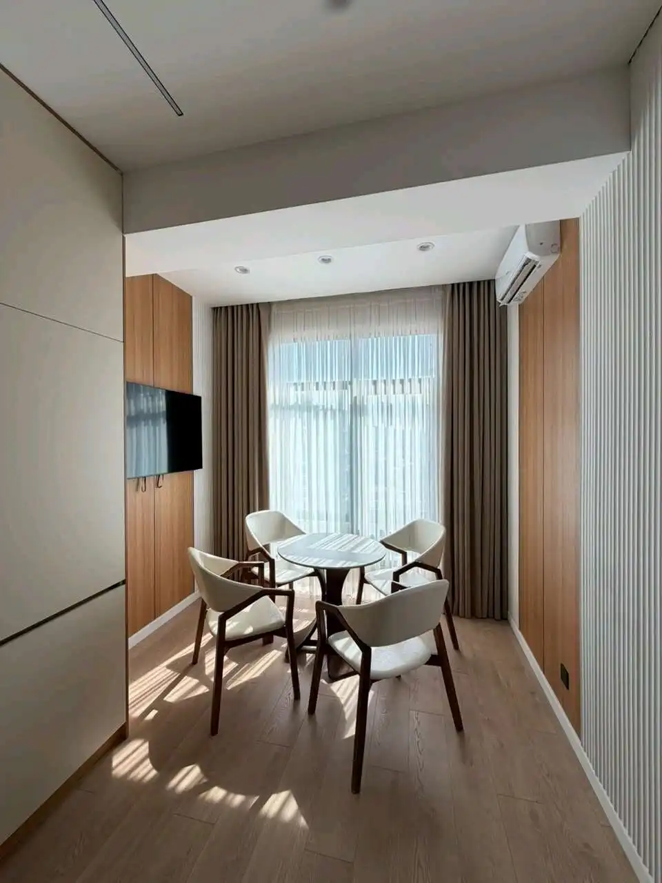4-к квартира, 14 этаж, 163 м², Зелёный
