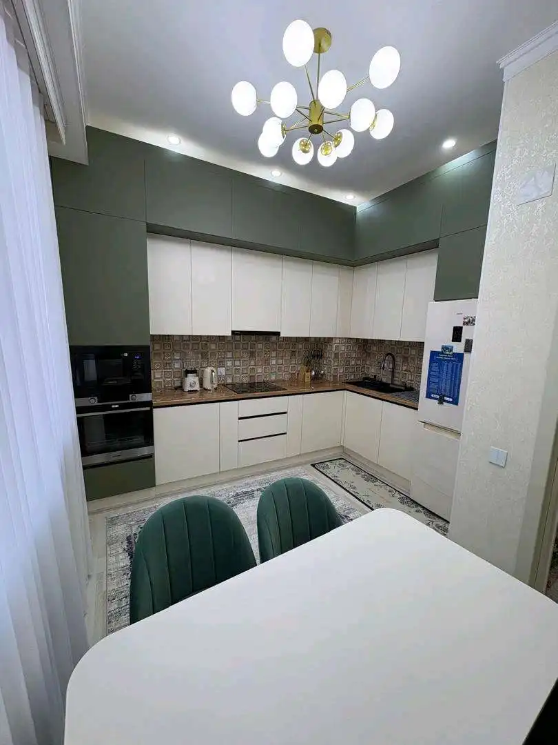 3-к квартира, 10 этаж, 96 м², Ашан