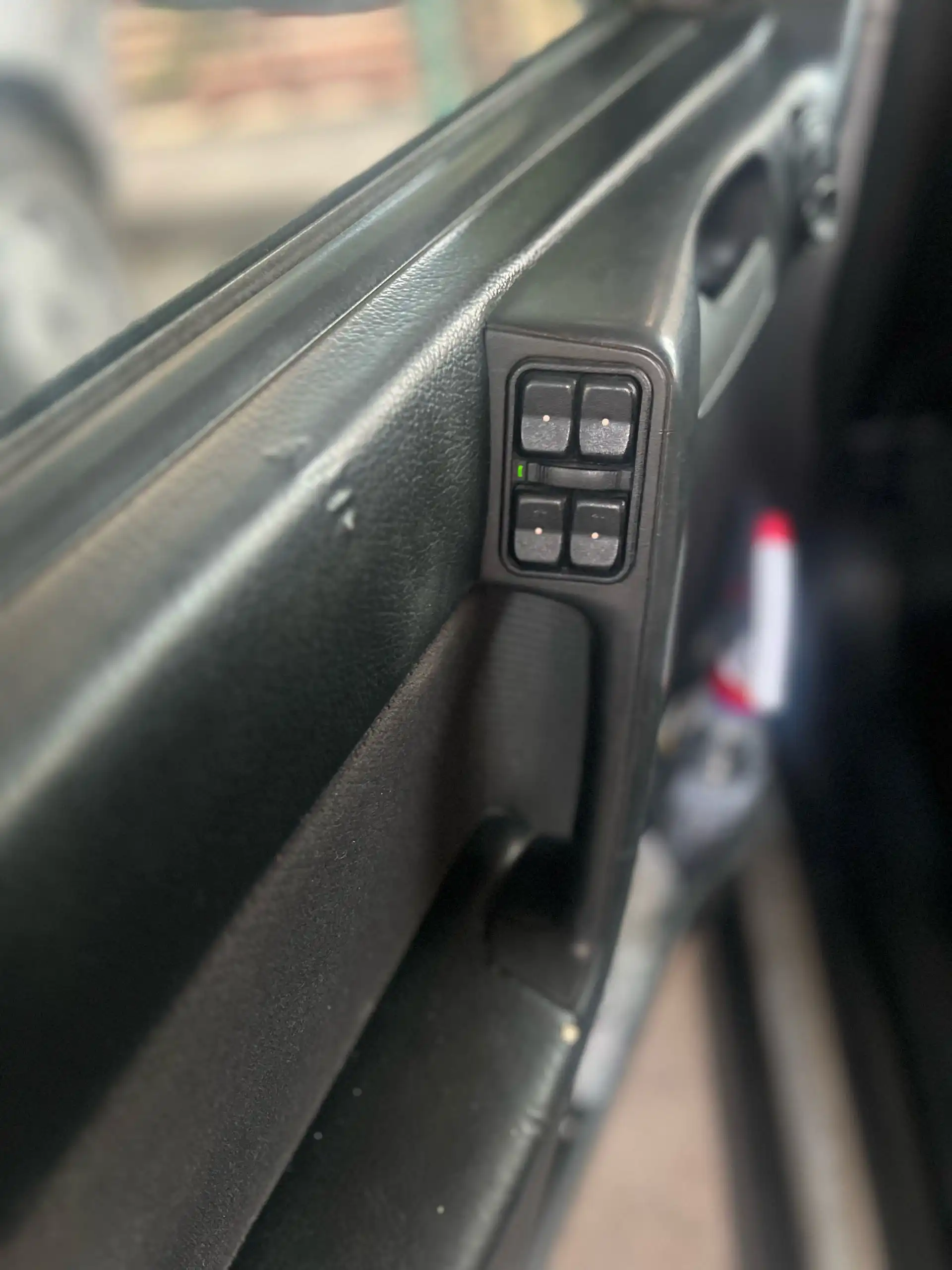 Opel Astra j 1998