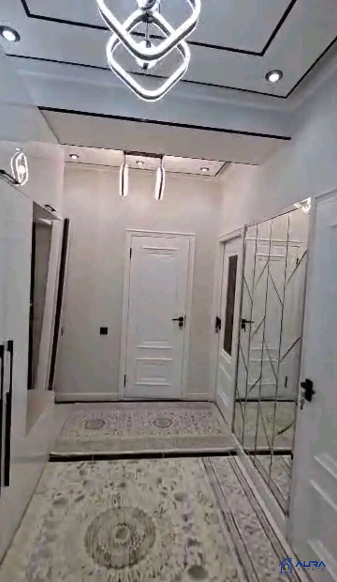 3-к квартира, 1 этаж, 80 м², Сино