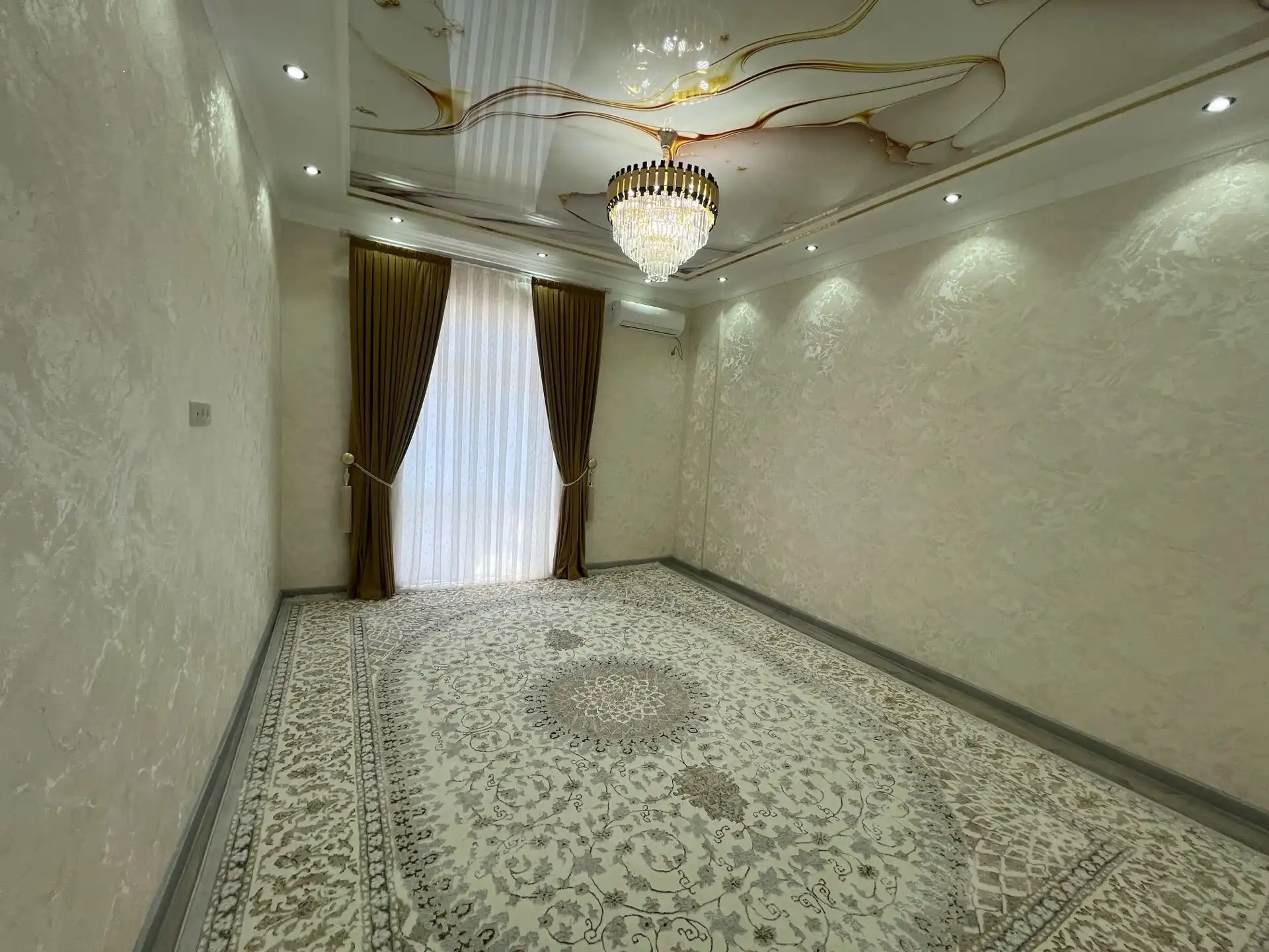 2-к квартира, 2 этаж, 82 м², 18