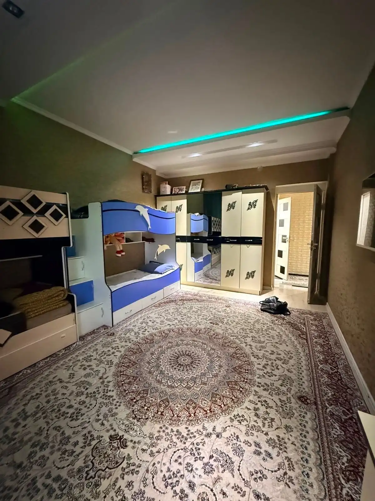 3-к квартира, 2 этаж, 80 м², Ҳайкали Шерон