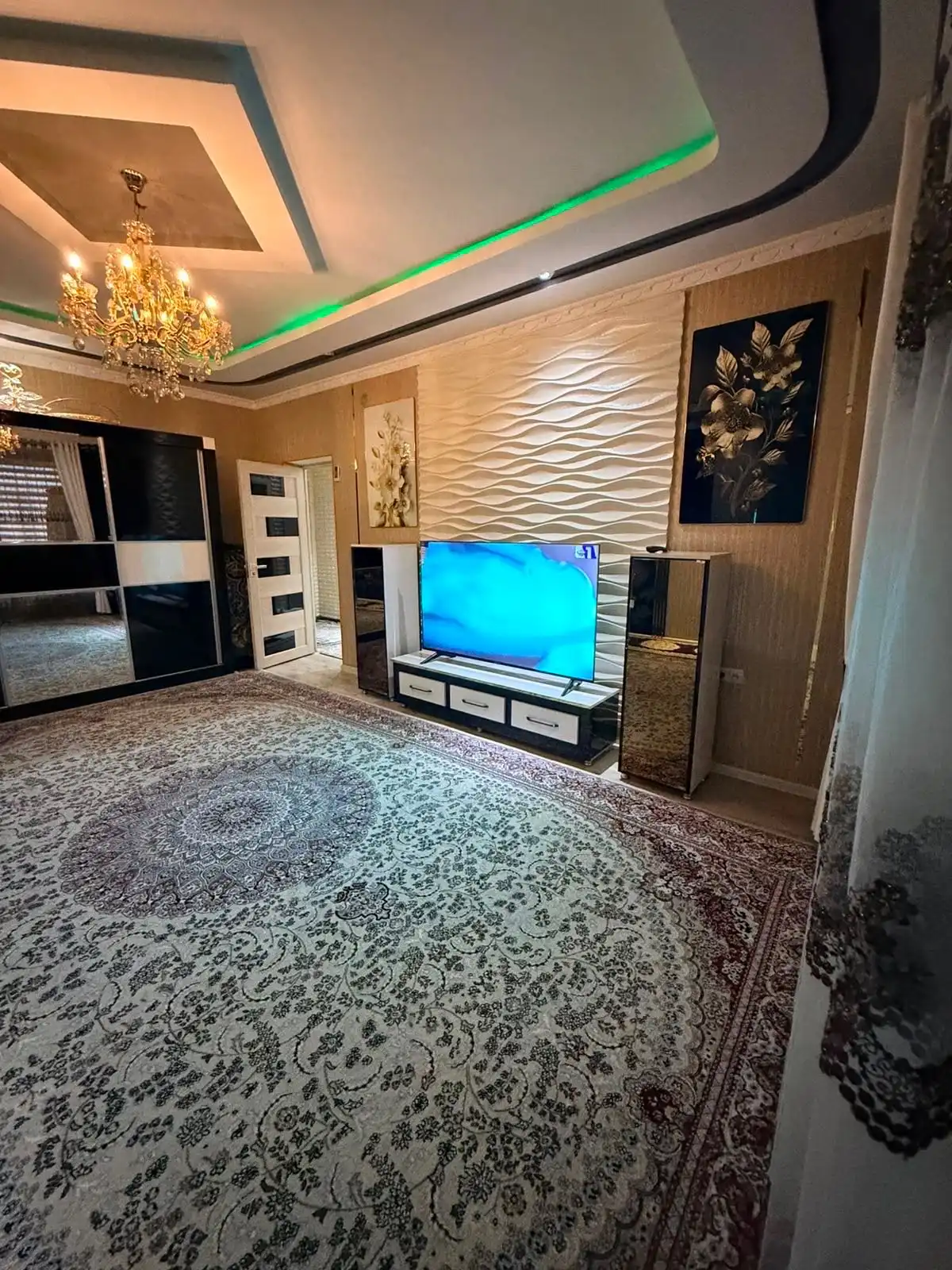3-к квартира, 2 этаж, 80 м², Ҳайкали Шерон