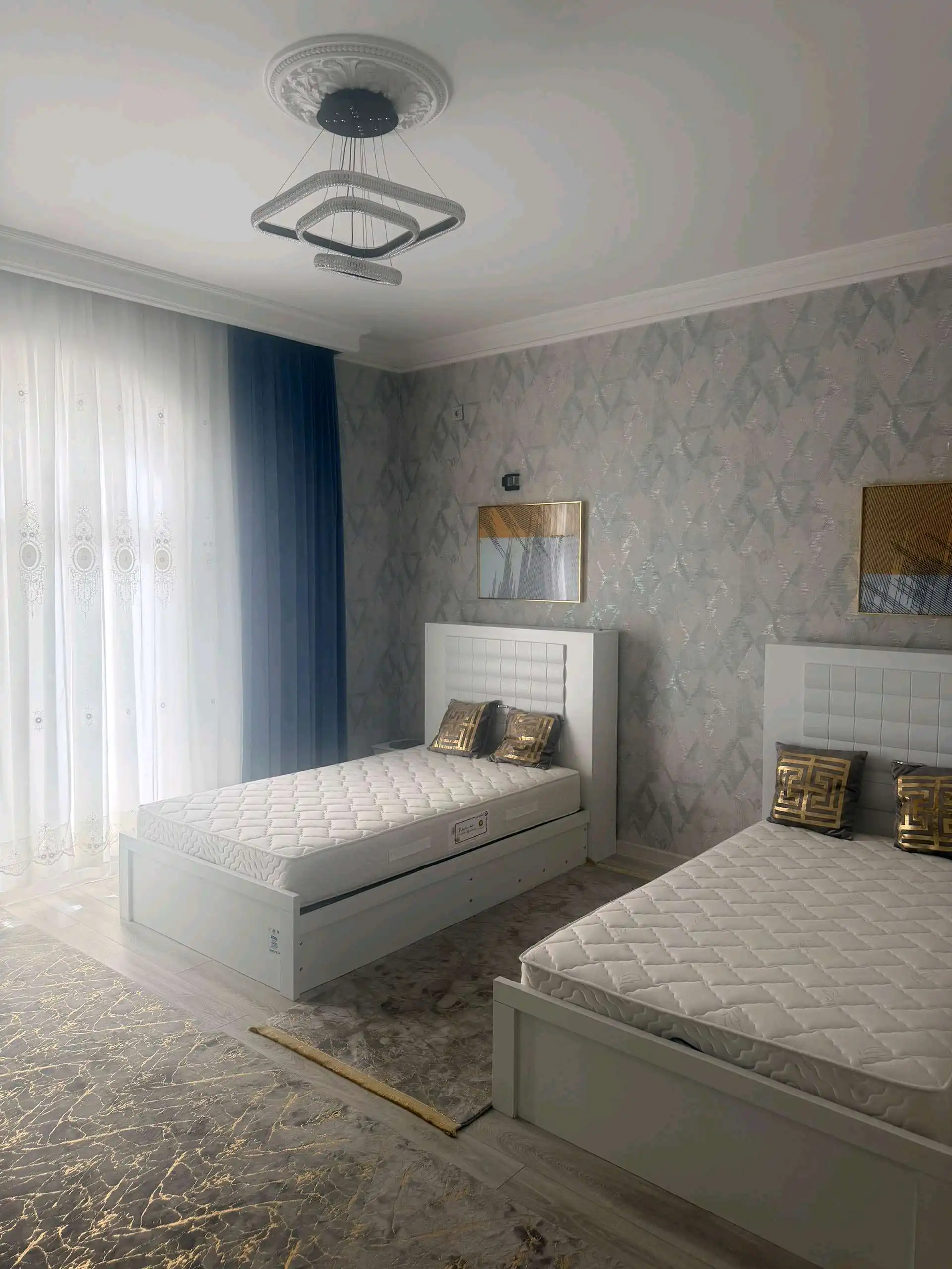 3 этажный, 10-комн. дом, 440 м², 6 соток, фирдавси