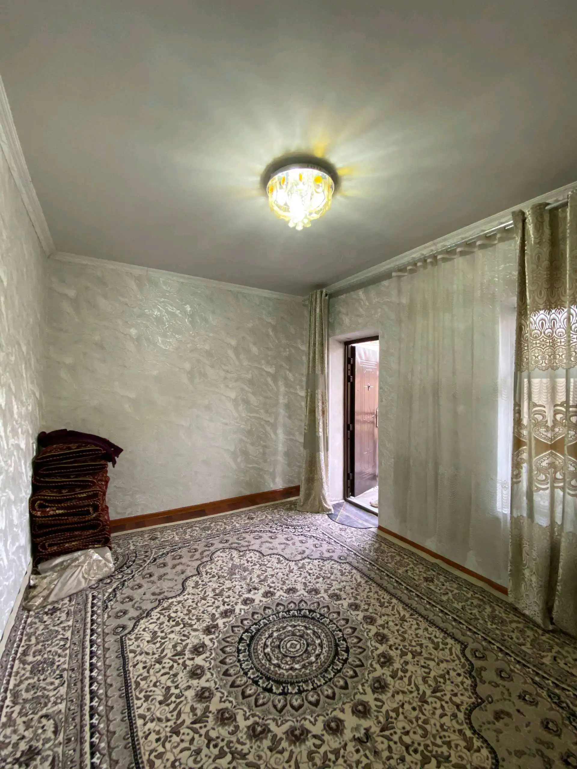 1 этажный, 4-комн. дом, 120 м², 2 соток, Фирдавси