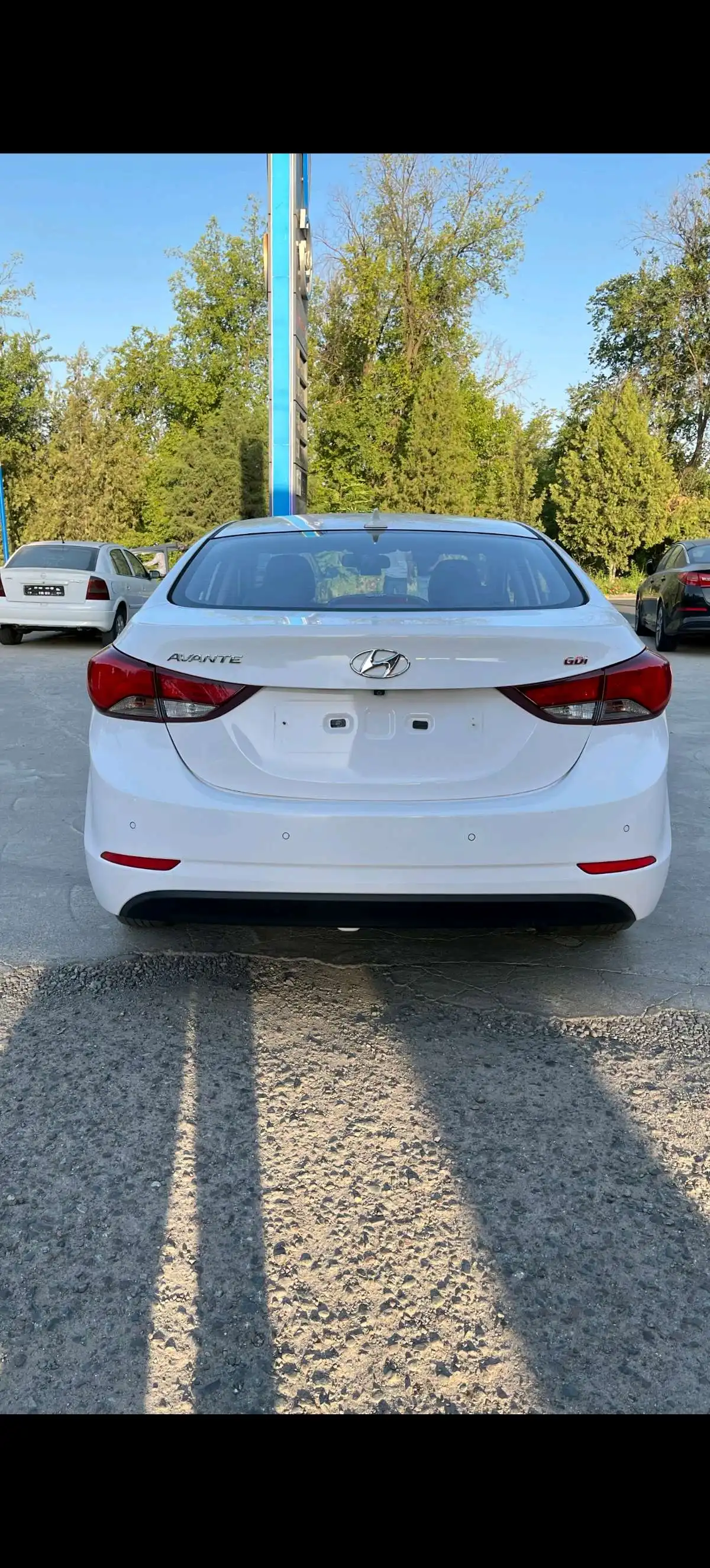 Hyundai Avante 2015