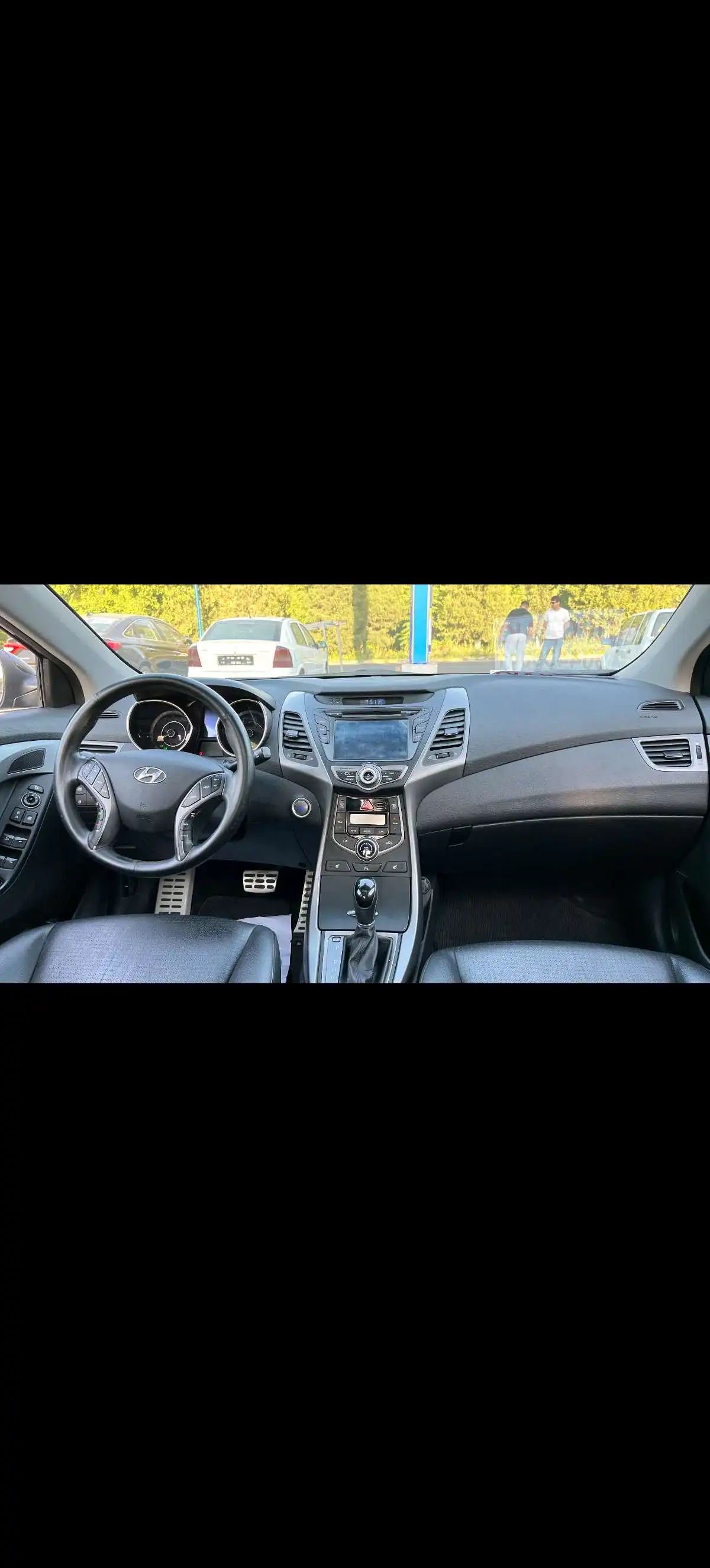 Hyundai Avante 2014