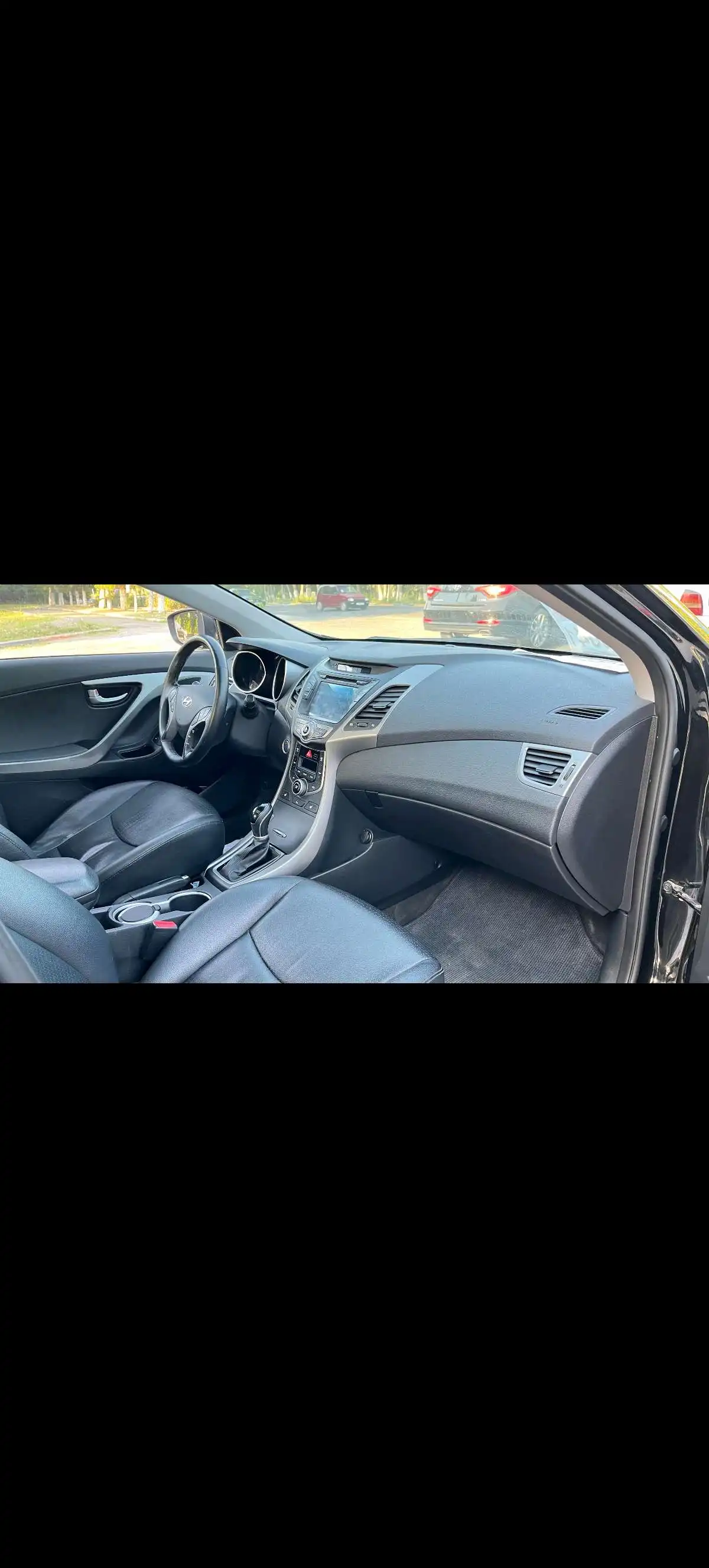 Hyundai Avante 2014
