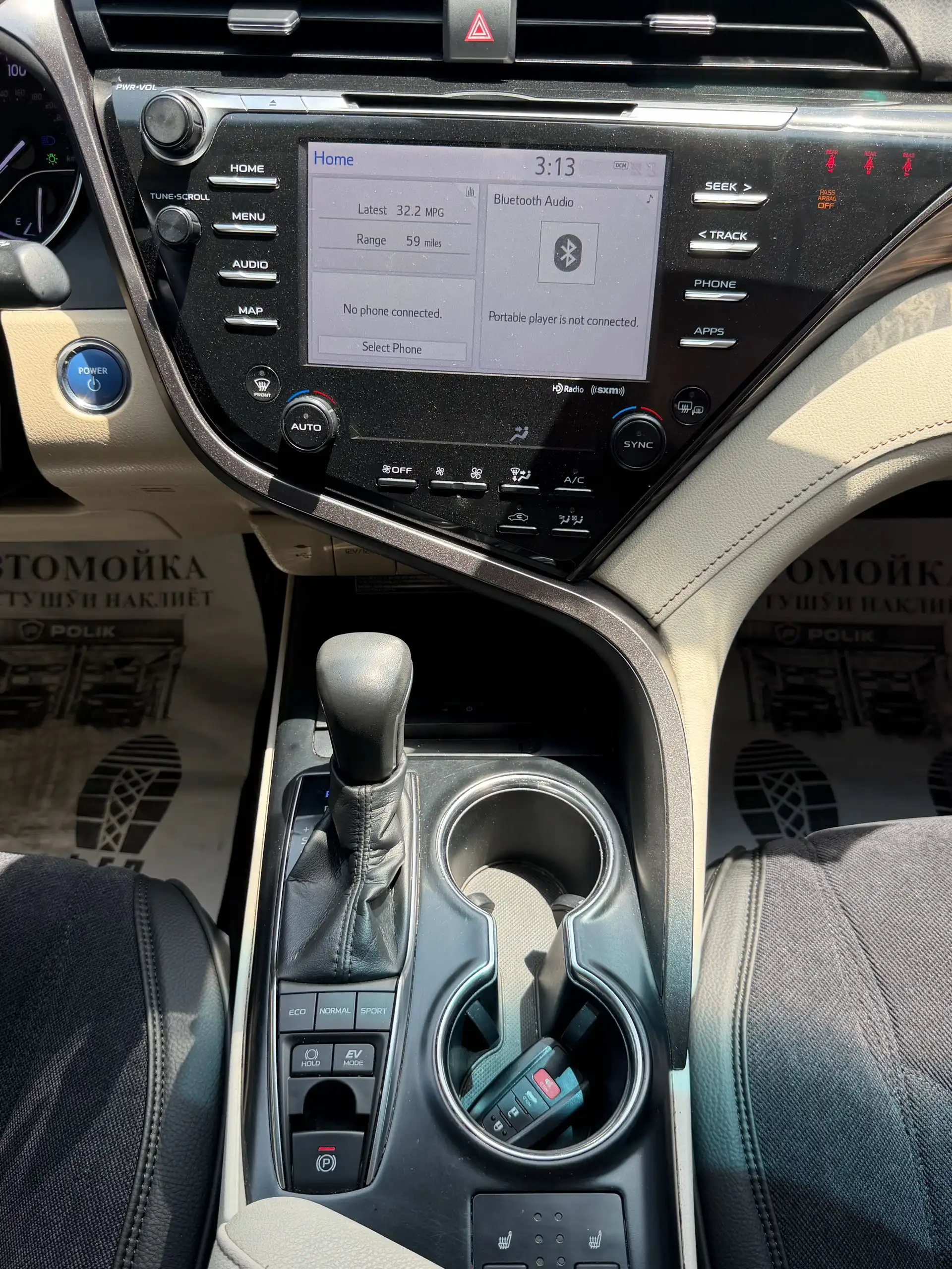 Toyota Camry 2019 — фото 14