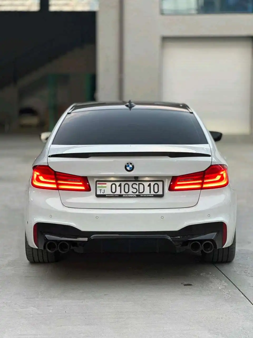 BMW 5 series 2017 — фото 3