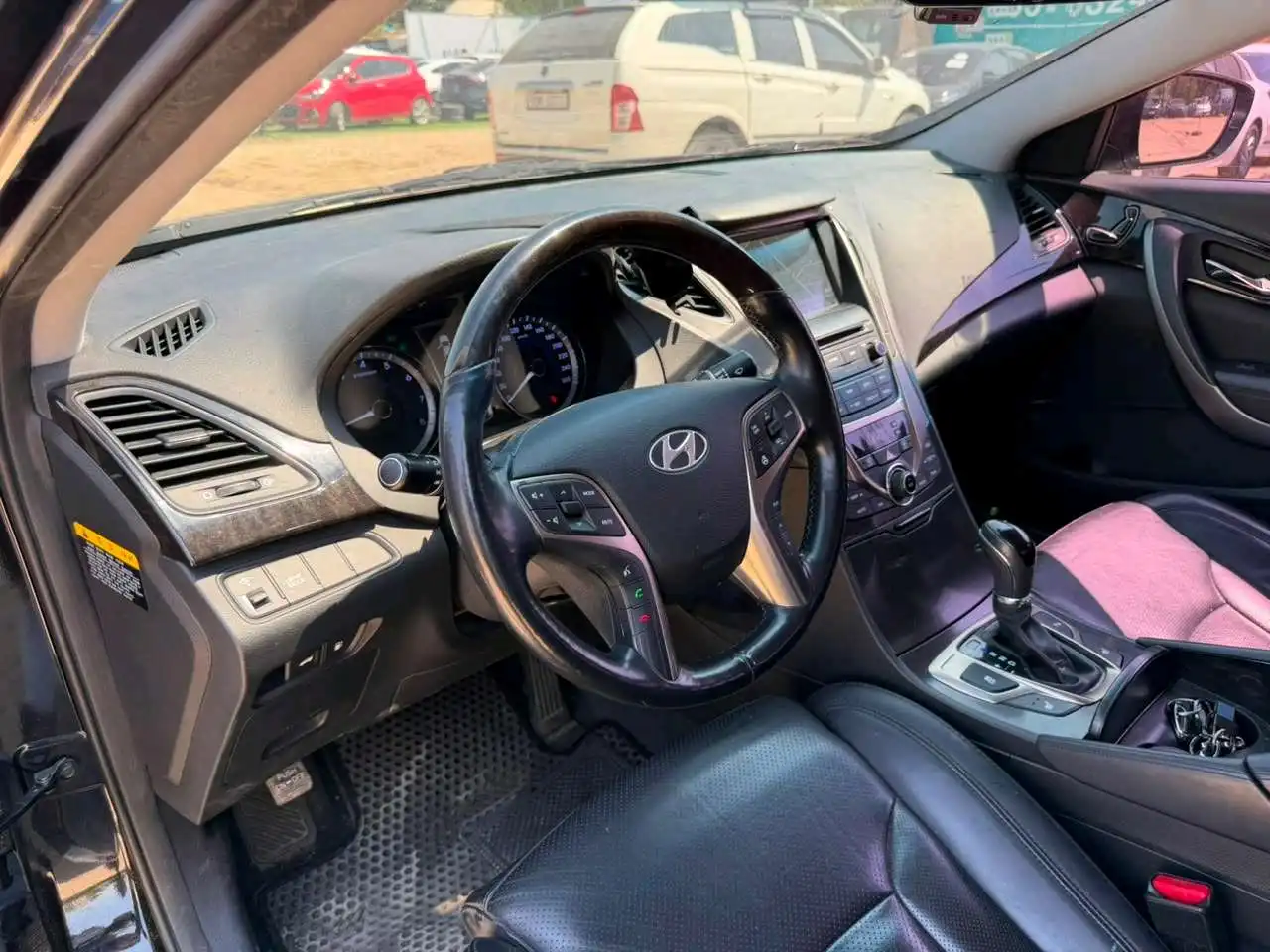 Hyundai Grandeur 2014