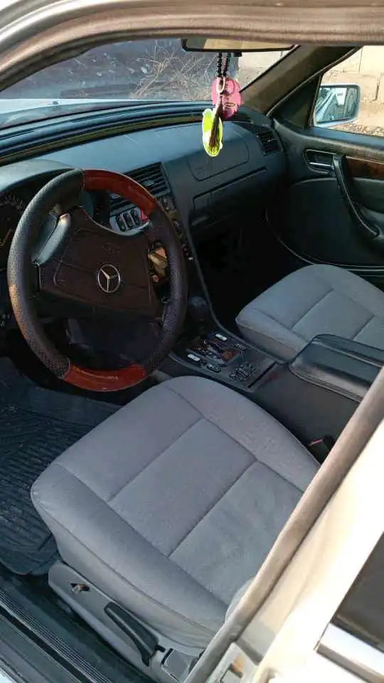 Mercedes-benz C class 2000