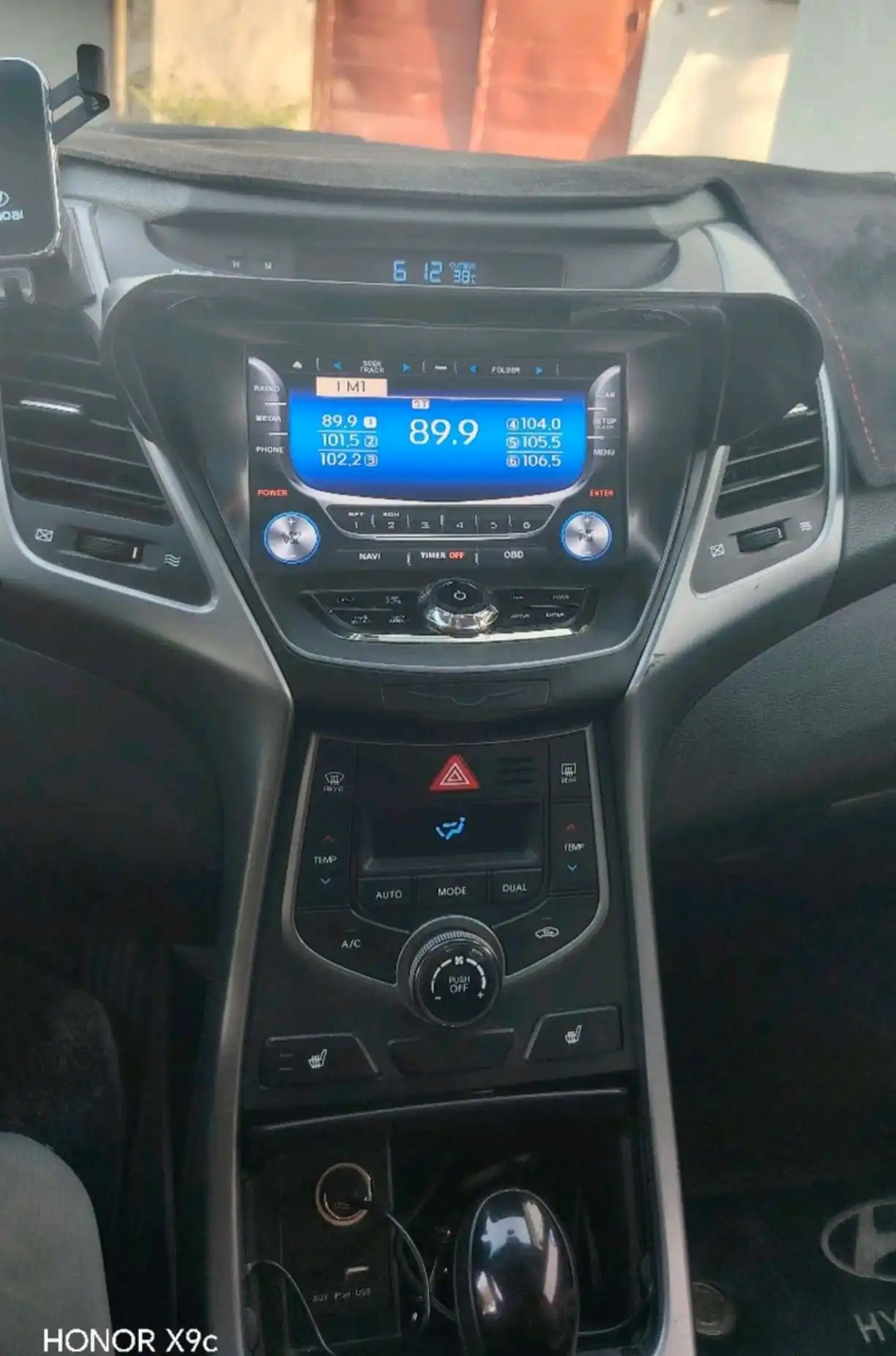 Hyundai Avante 2014