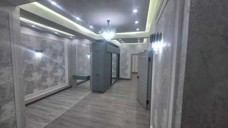 3-к квартира, 7 этаж, 103 м², И. Сомонӣ, Кохи Борбад