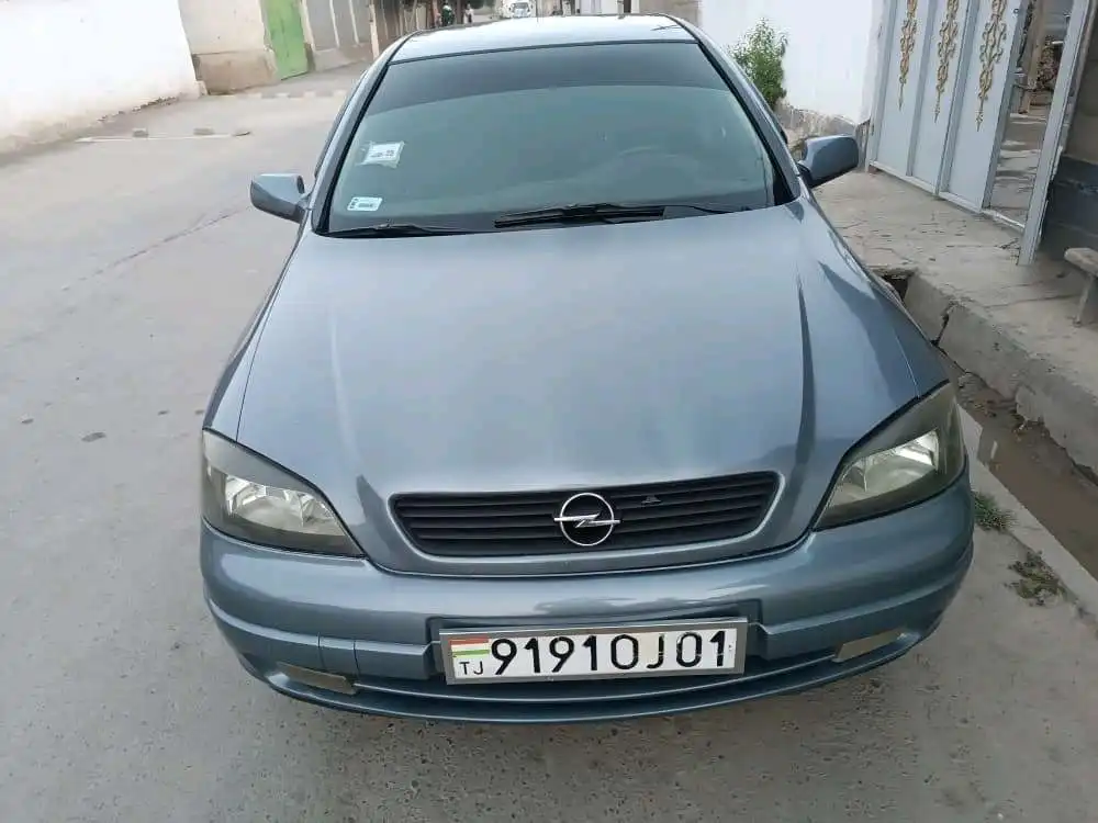 Opel Astra j 2006 — фото 2