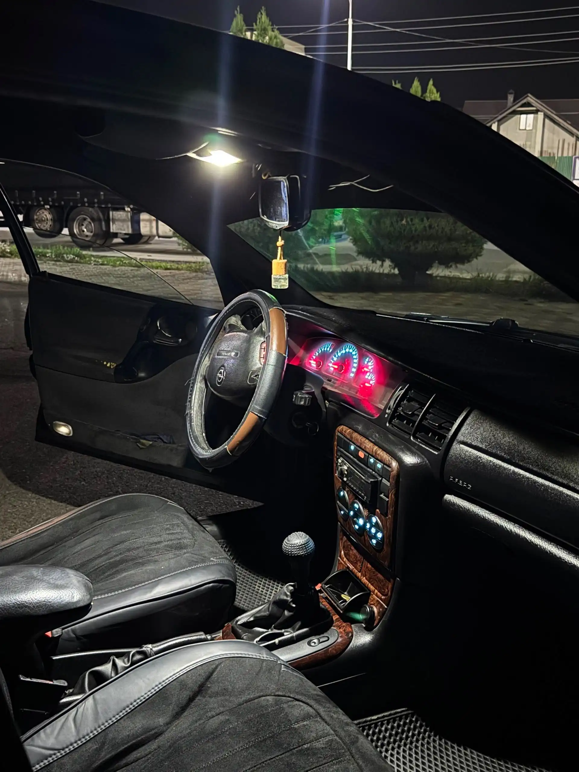 Opel Vectra b 2000