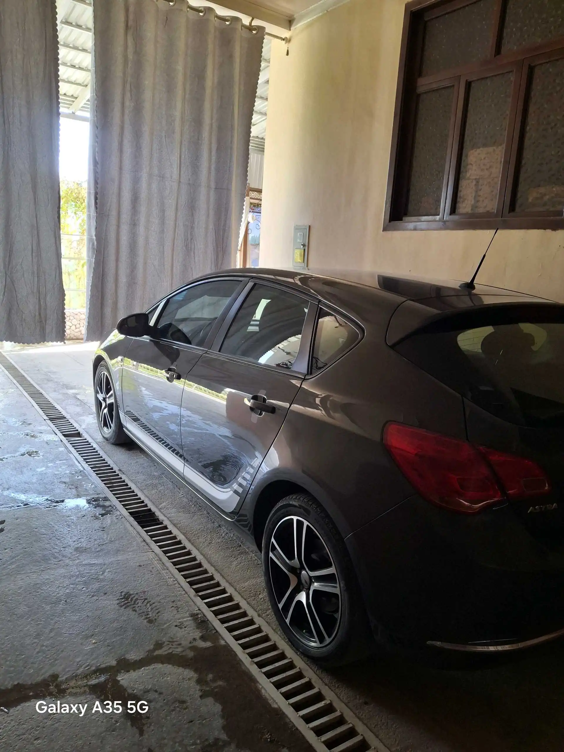 Opel Astra j 2015