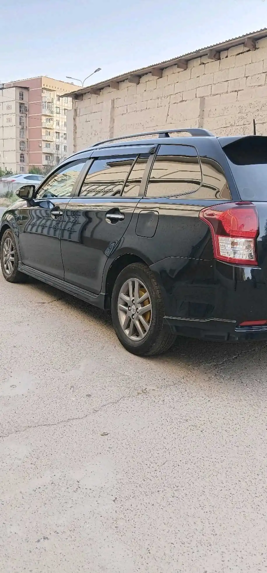 Toyota Fielder 2014