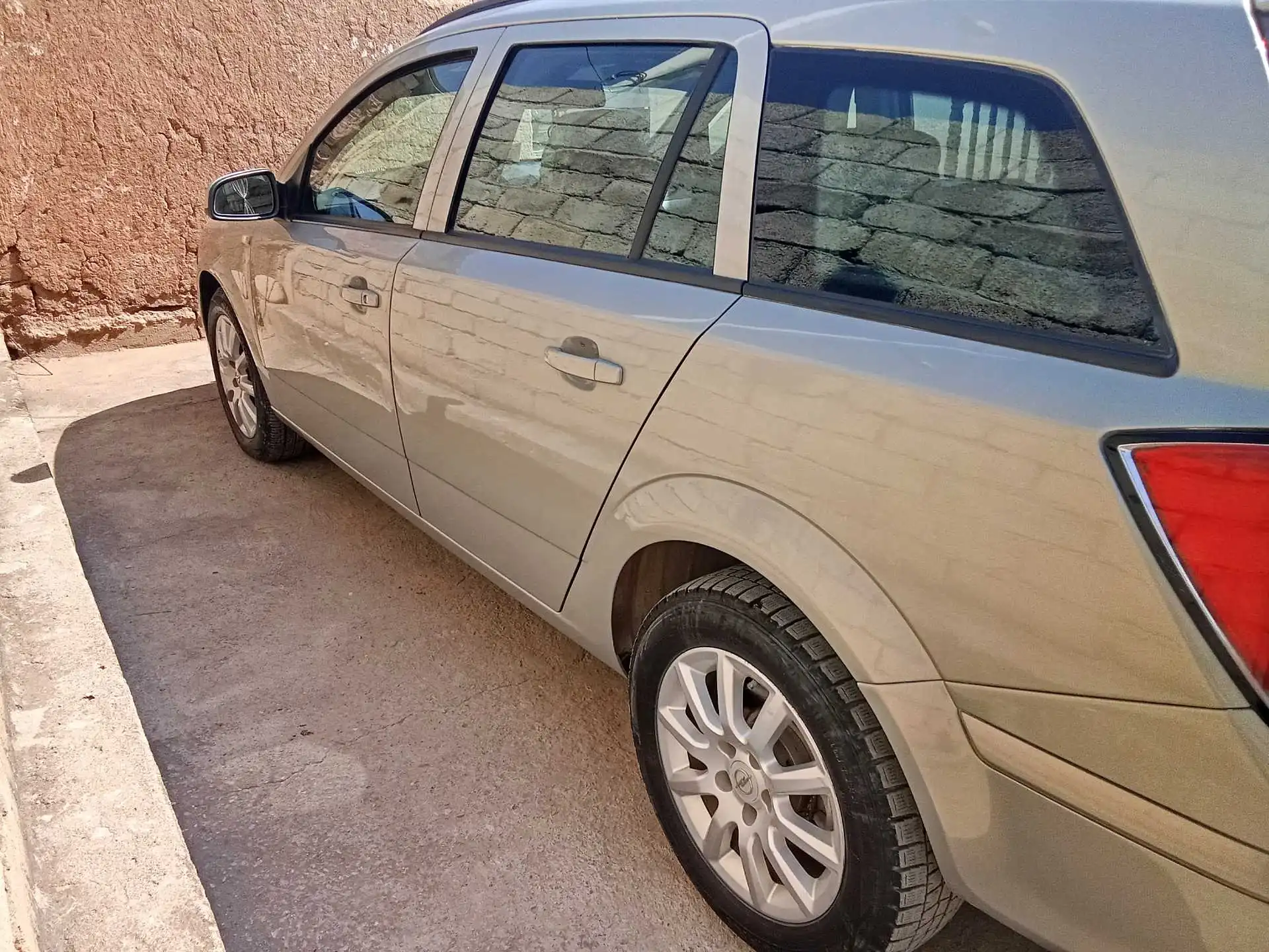 Opel Astra h 2006