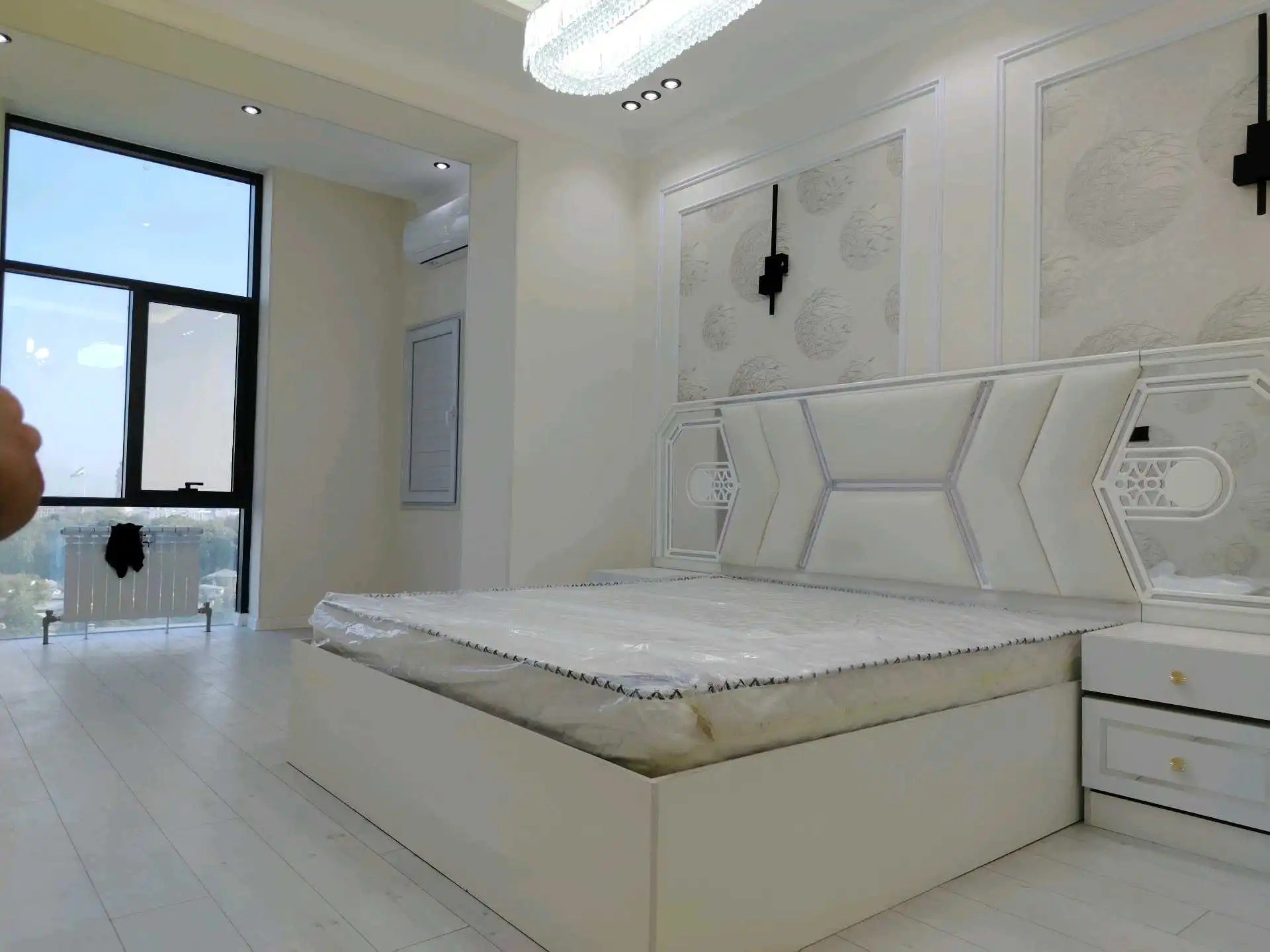 3-к квартира, 3 этаж, 77 м², сомони ваданассос