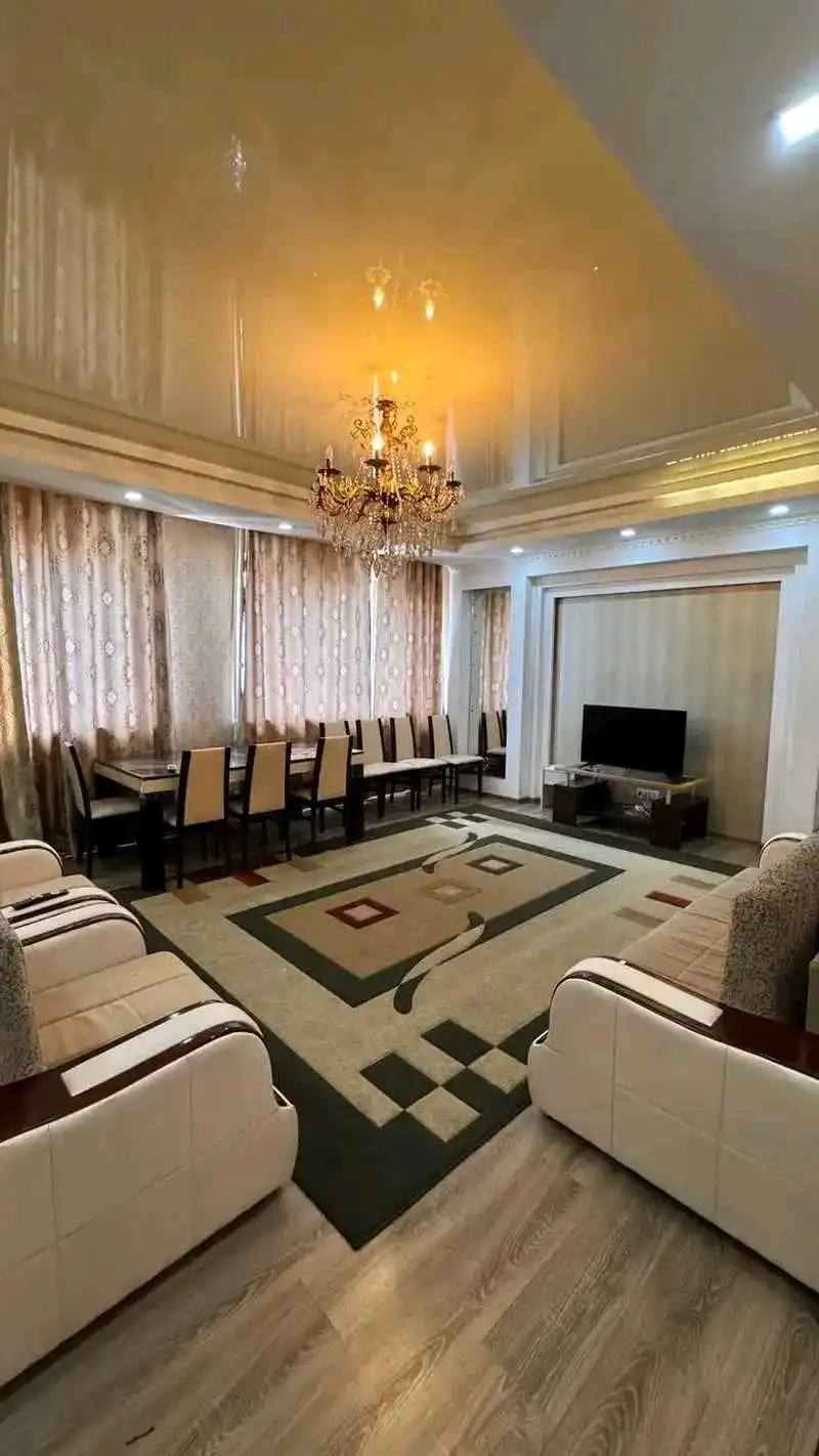 3-к квартира, 4 этаж, 121 м², шохмансур