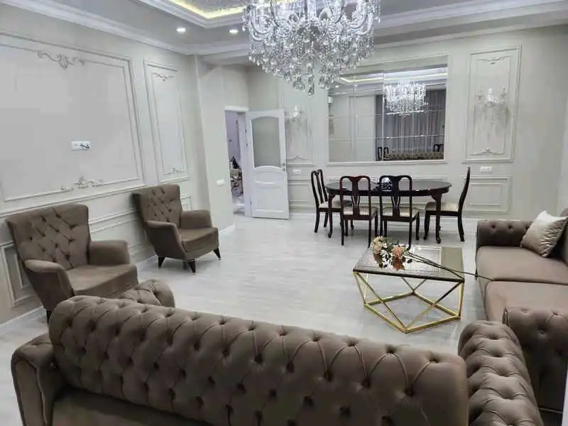 3-к квартира, 15 этаж, 135 м², Шохмансур