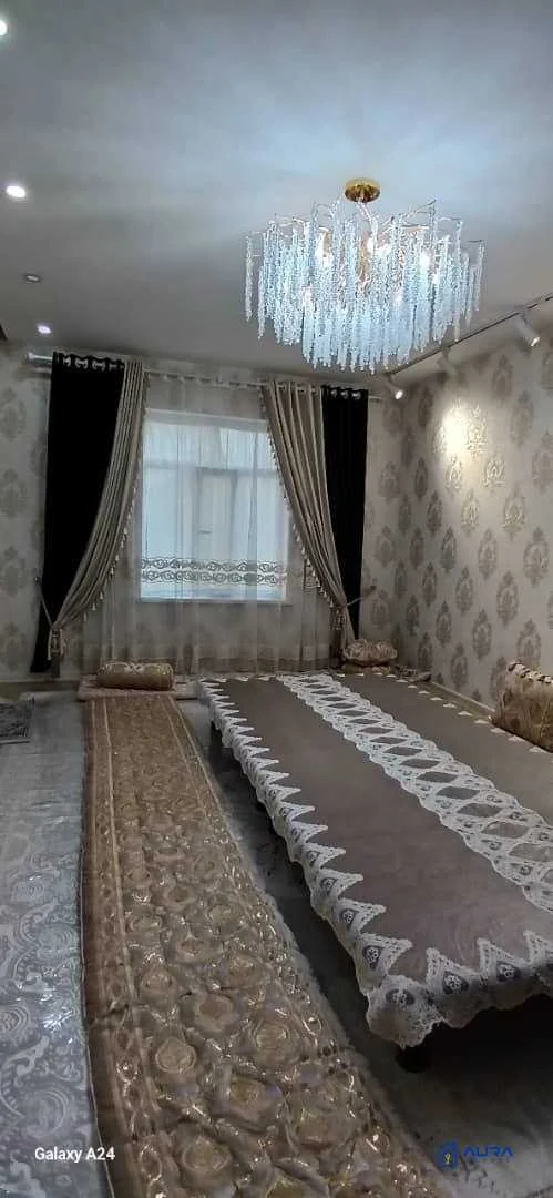 2 этажный, 6-комн. дом, 200 м², 2 соток, Сино