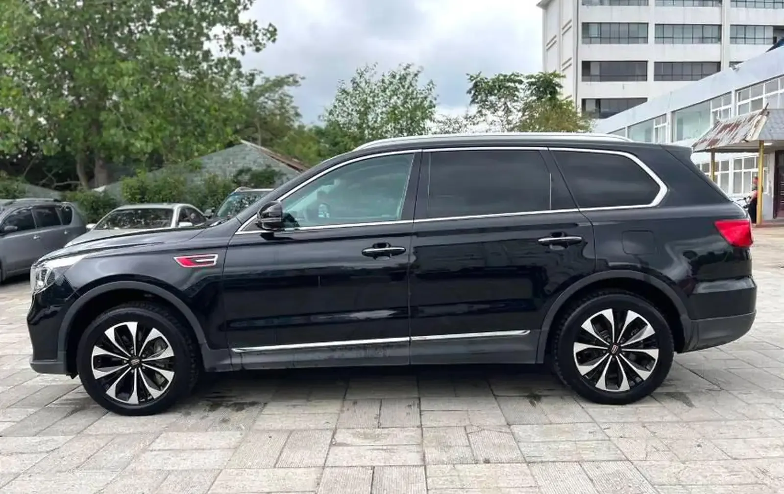 Hongqi HS7, 2021