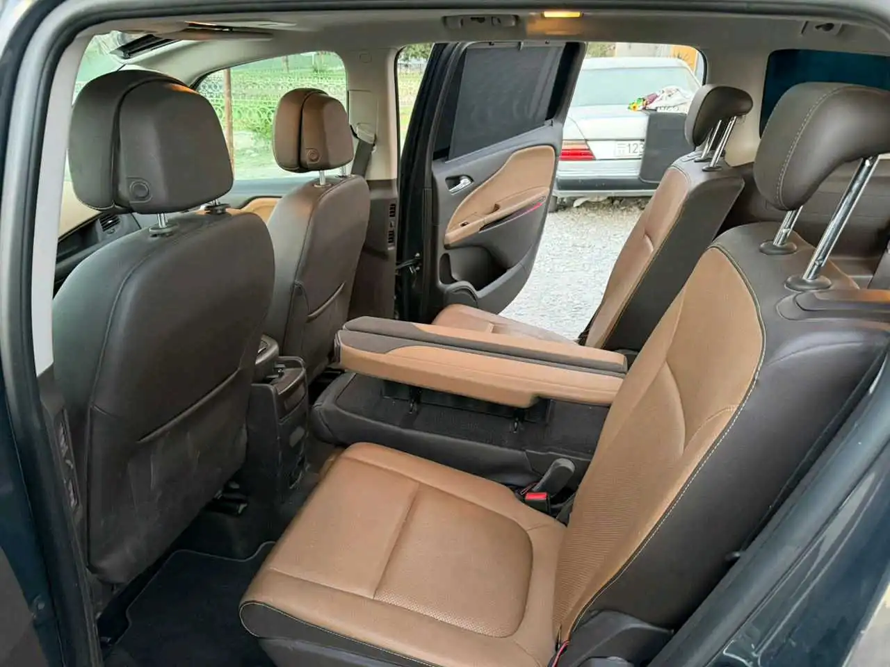 Opel Zafira 2014