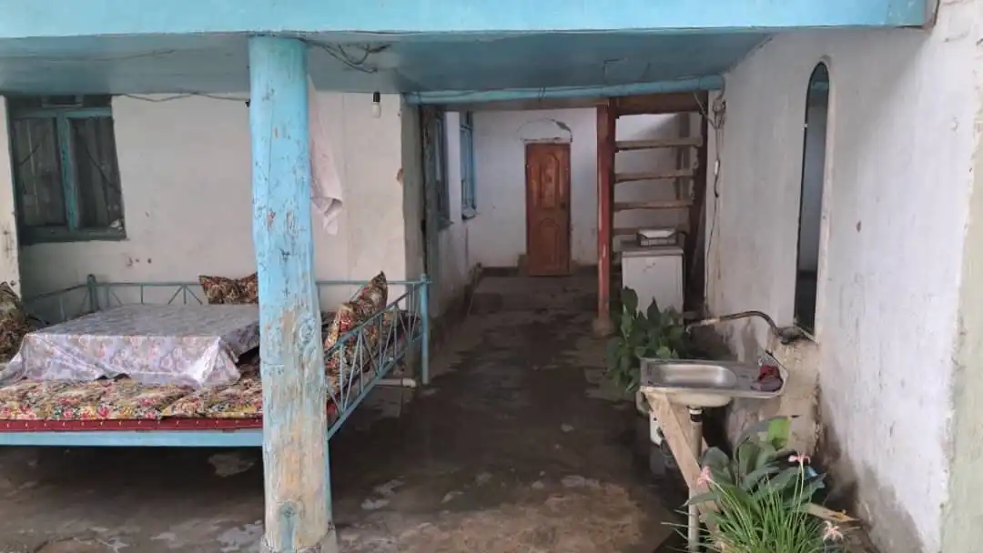 2 этажный, 6-комн. дом, 150 м², 4000 соток, Турсунзода