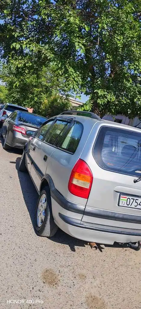 Opel Zafira 2001