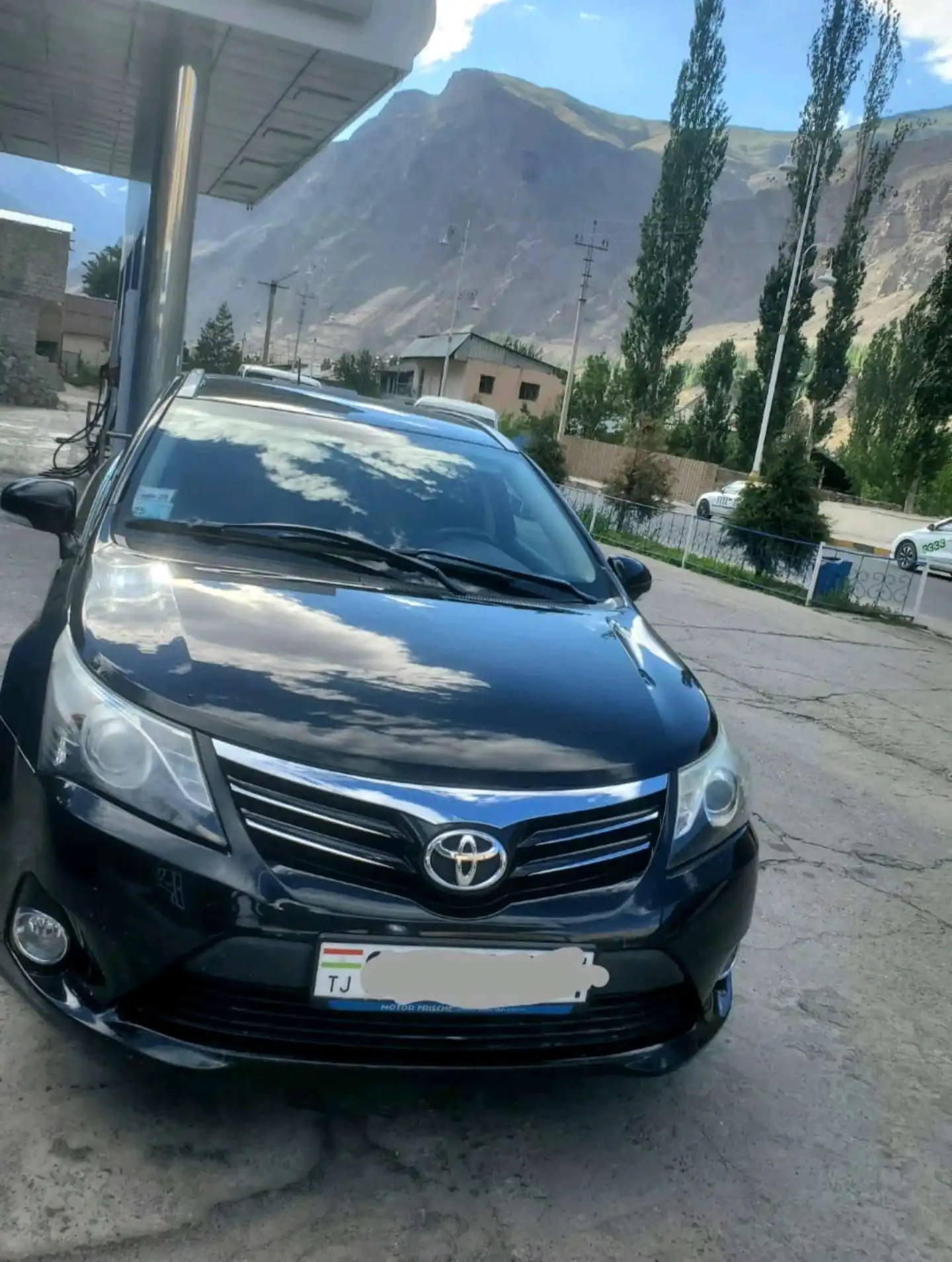 Toyota Avensis 2015