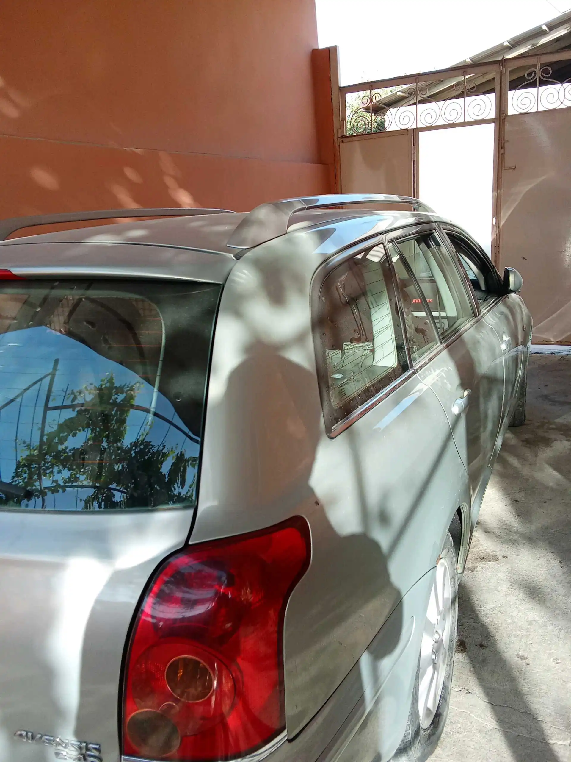 Toyota Avensis 2007
