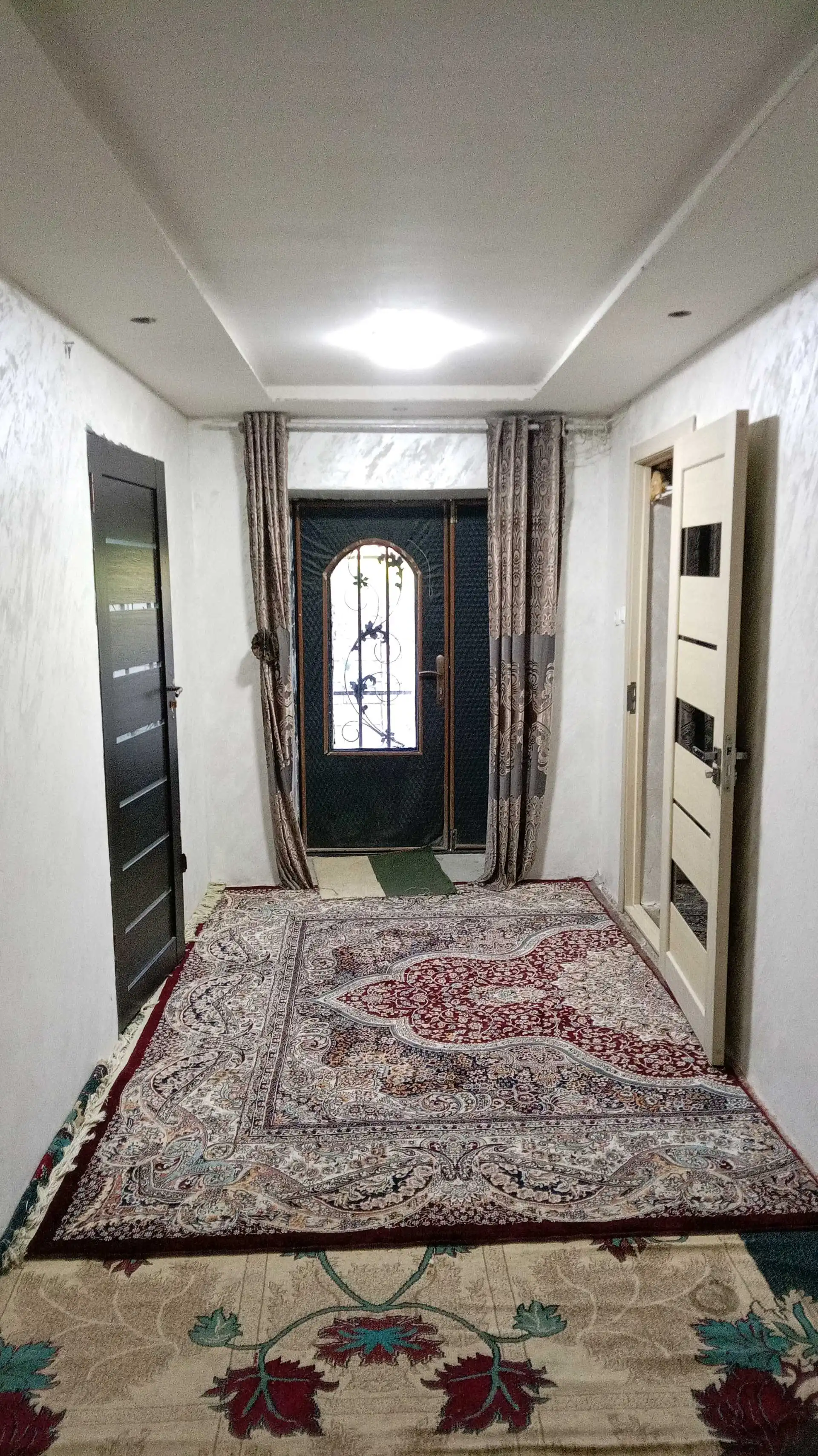 3-к квартира, 1 этаж, 70 м², Фархор