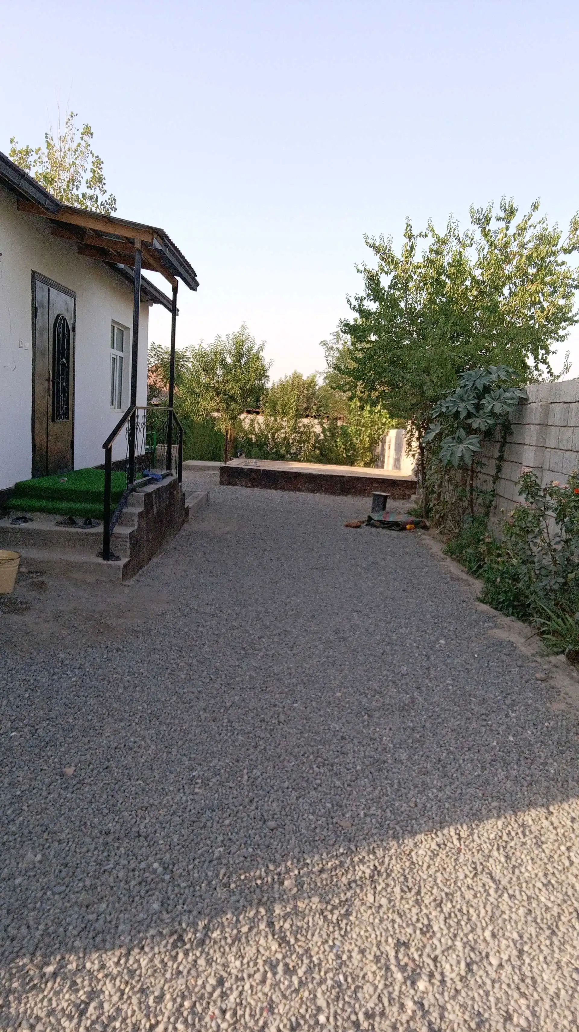 3-к квартира, 1 этаж, 70 м², Фархор
