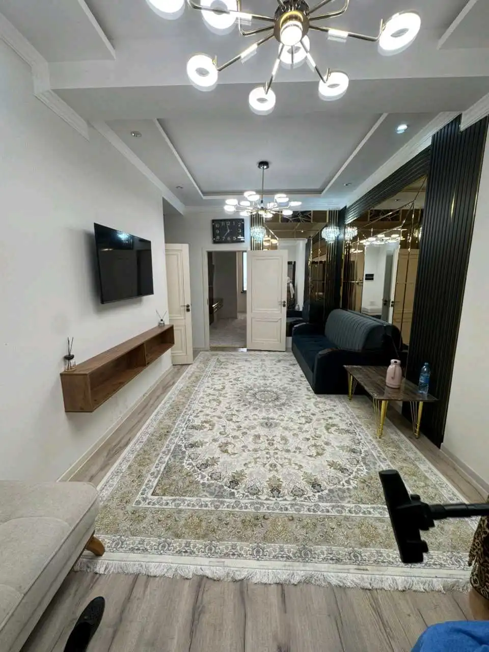 3-к квартира, 13 этаж, 90 м², фирдавси   диагностика коммерческий институт