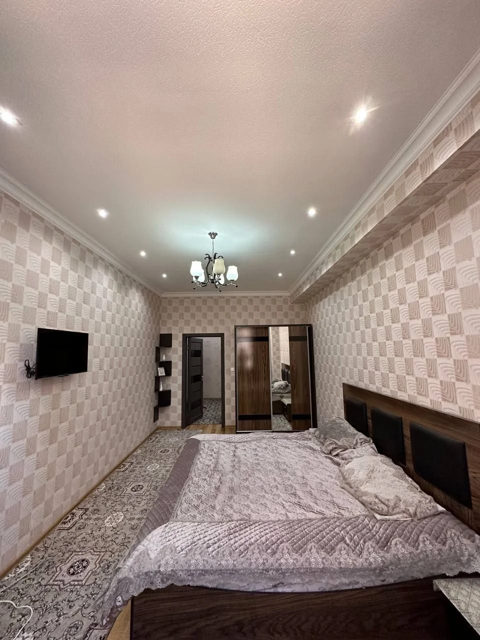 2-к квартира, 3 этаж, 90 м², И. Сомонӣ