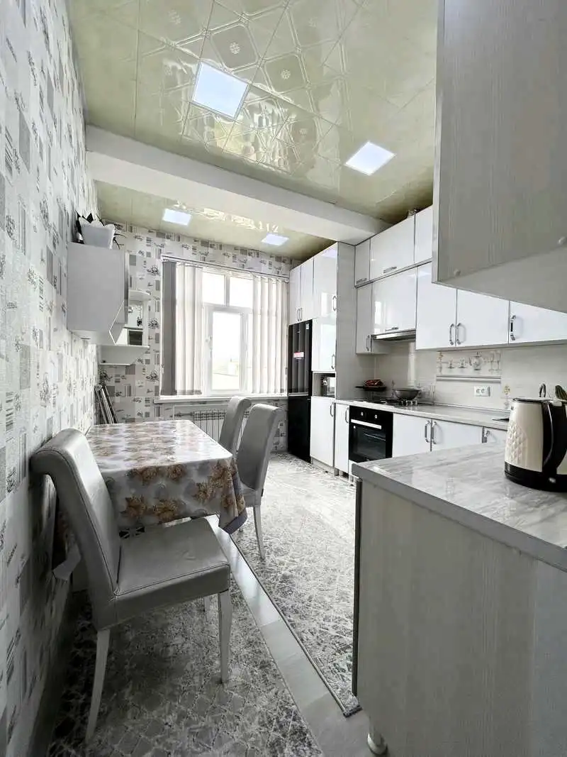 2-к квартира, 14 этаж, 72 м², И Сомони, доми Бухоро, ру ба руи Бурак
