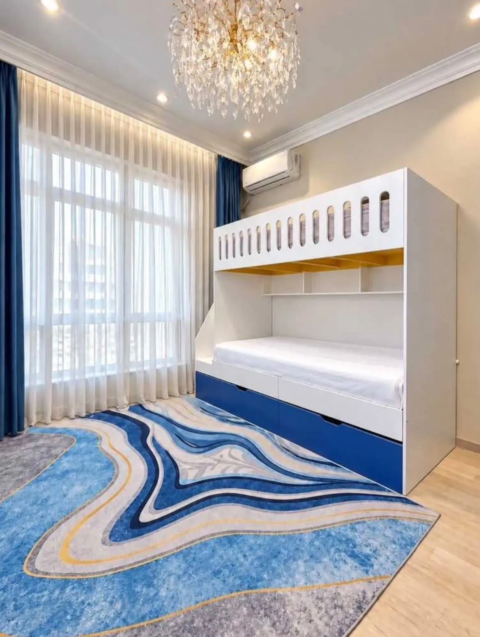3-к квартира, 13 этаж, 111 м², Шохмансур