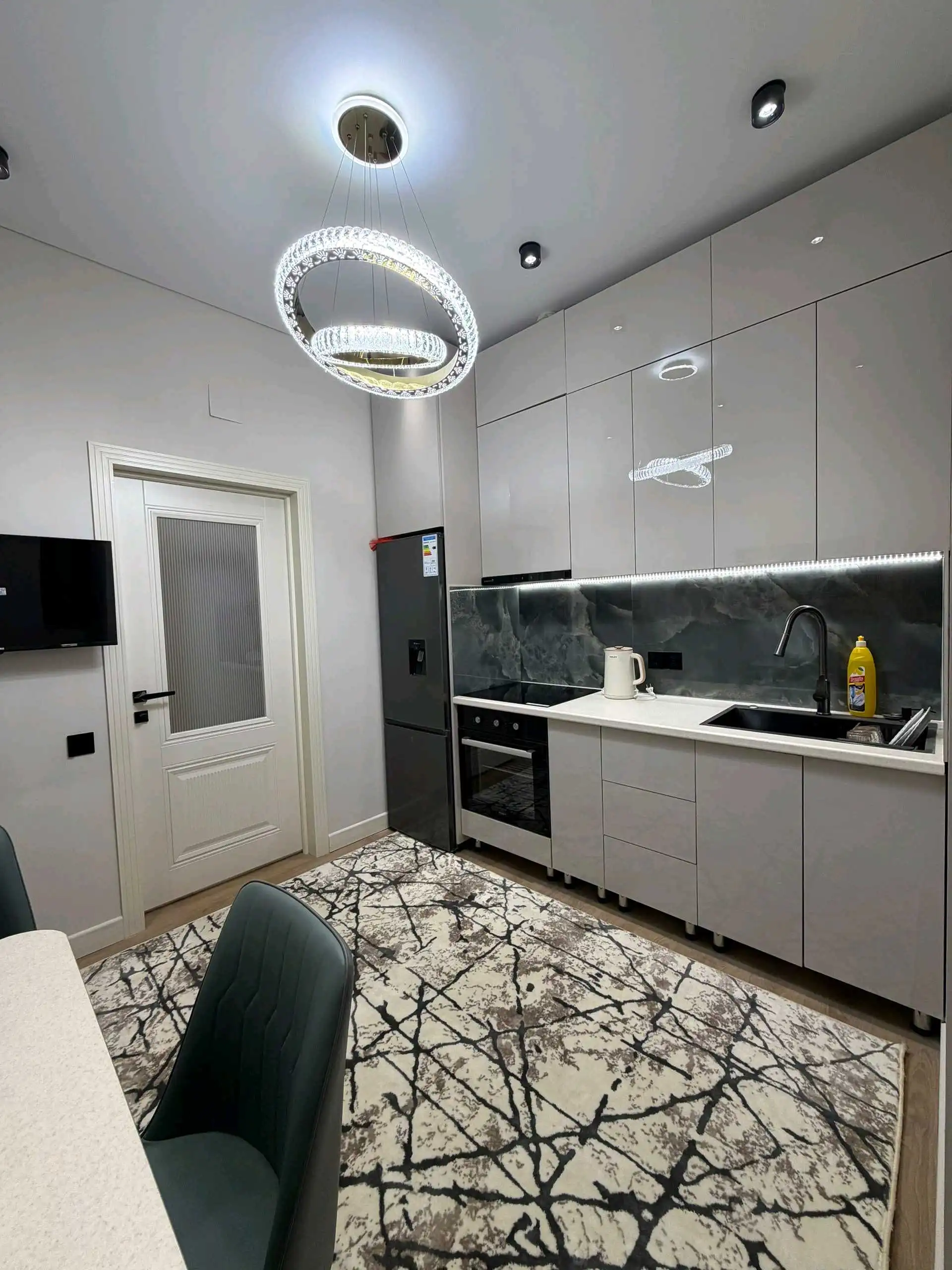 2-к квартира, 14 этаж, 61 м², Сино, 112мкр — фото 4