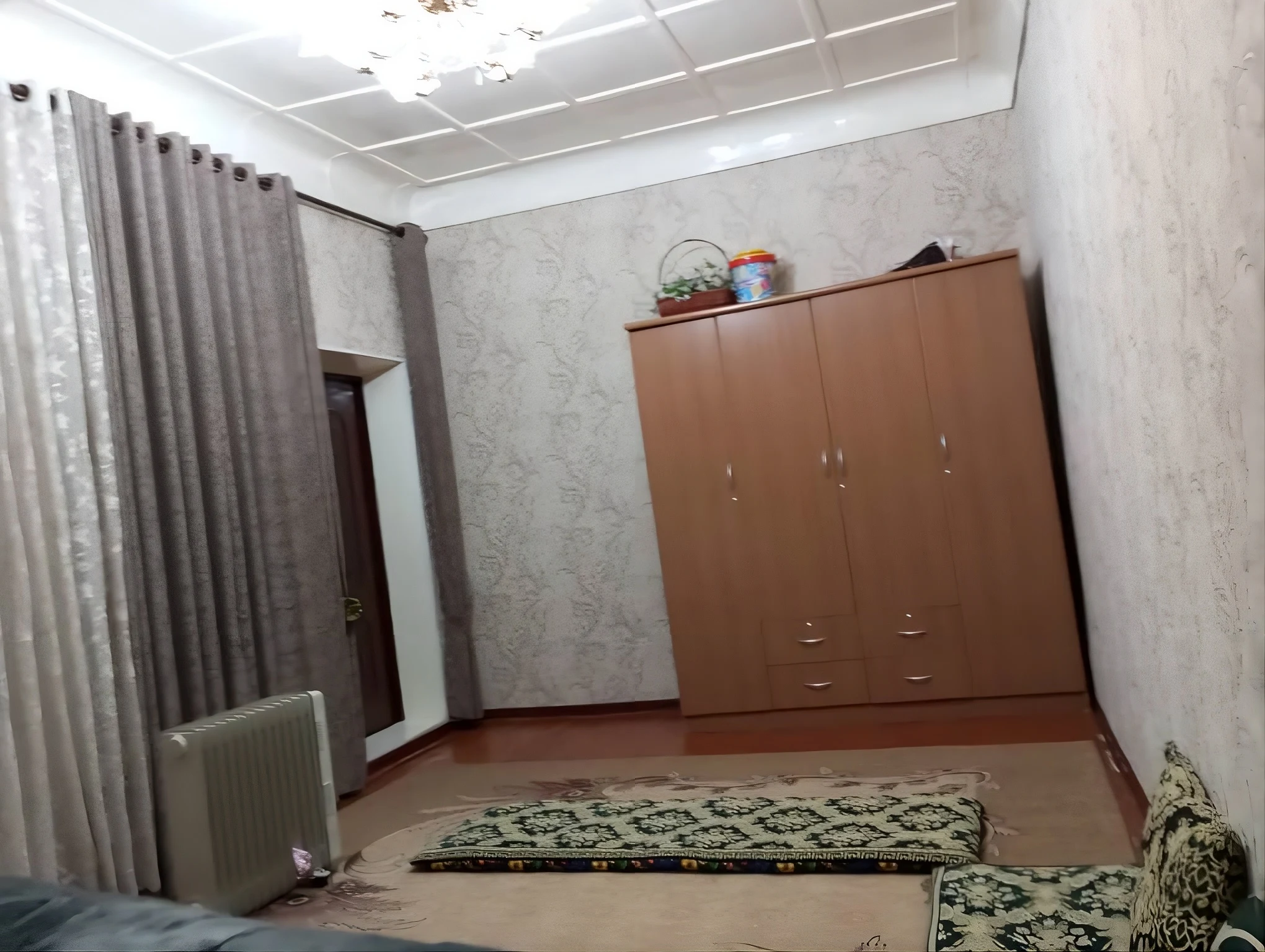 1 этажный, 4-комн. дом, 414 м², 2 соток, И. Сомонӣ