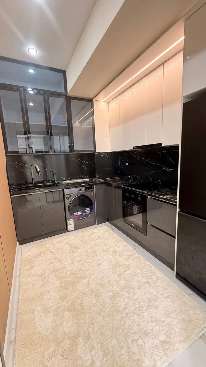 2-к квартира, 12 этаж, 60 м², И. Сомонӣ