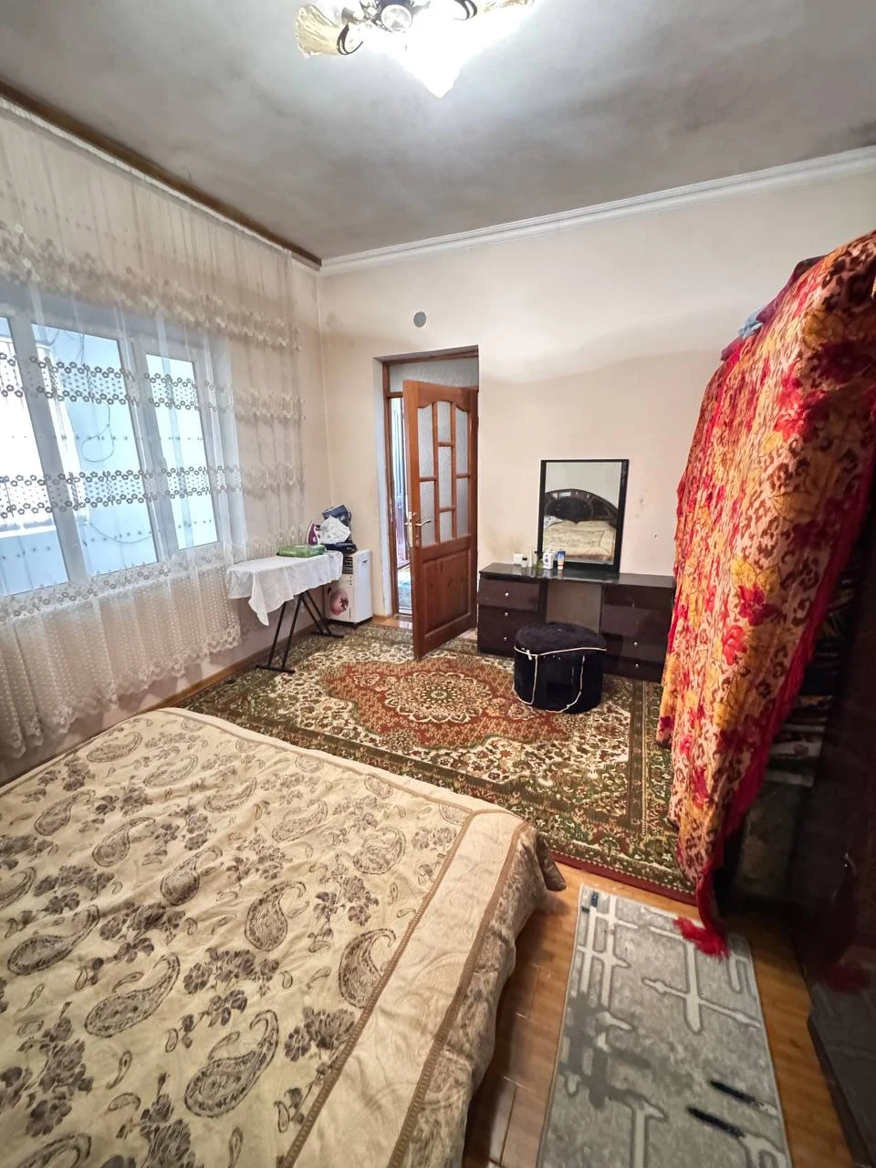 1 этажный, 3-комн. дом, 100 м², 8 соток, Фирдавсӣ